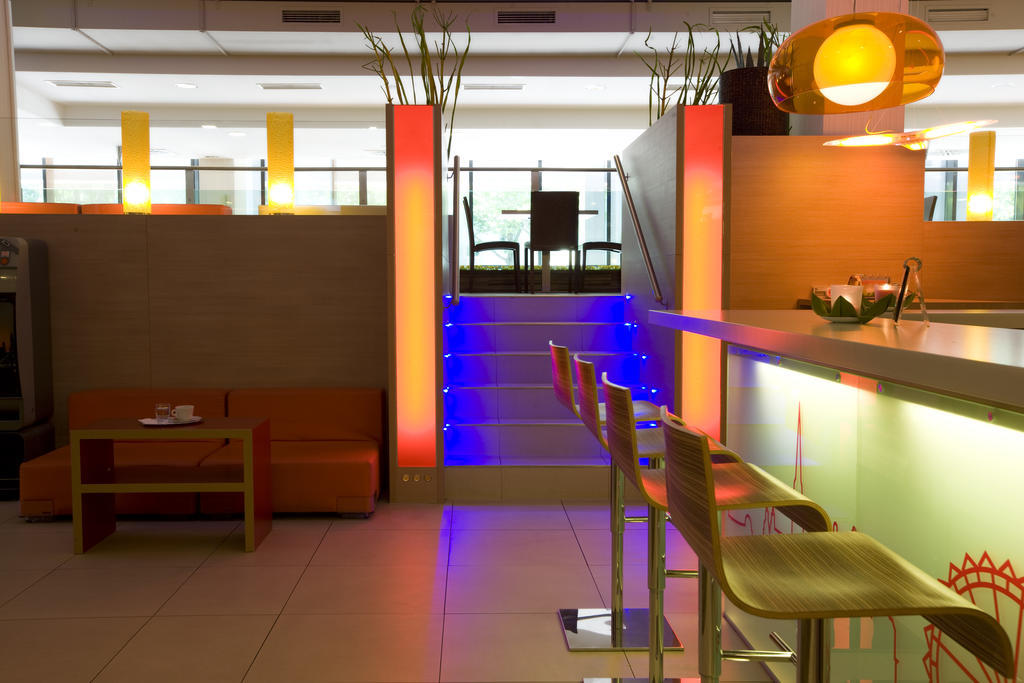 Ibis Messe 3* Viena