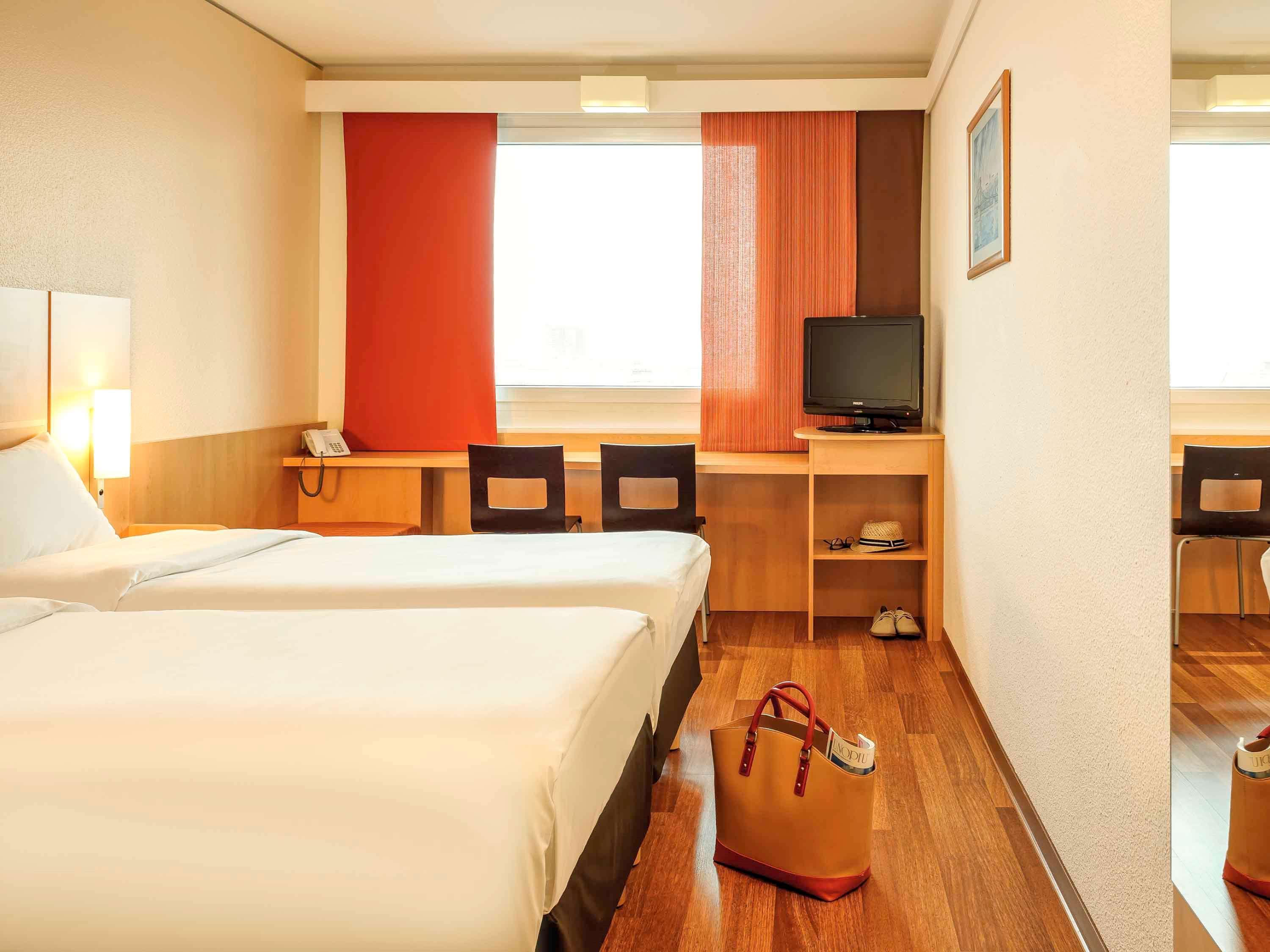 Ibis Messe 3* Viena